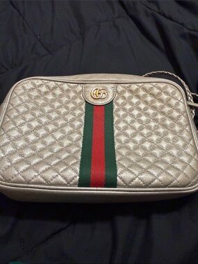 Gucci Trapuntata Large Silver Metallic Quilted Bag